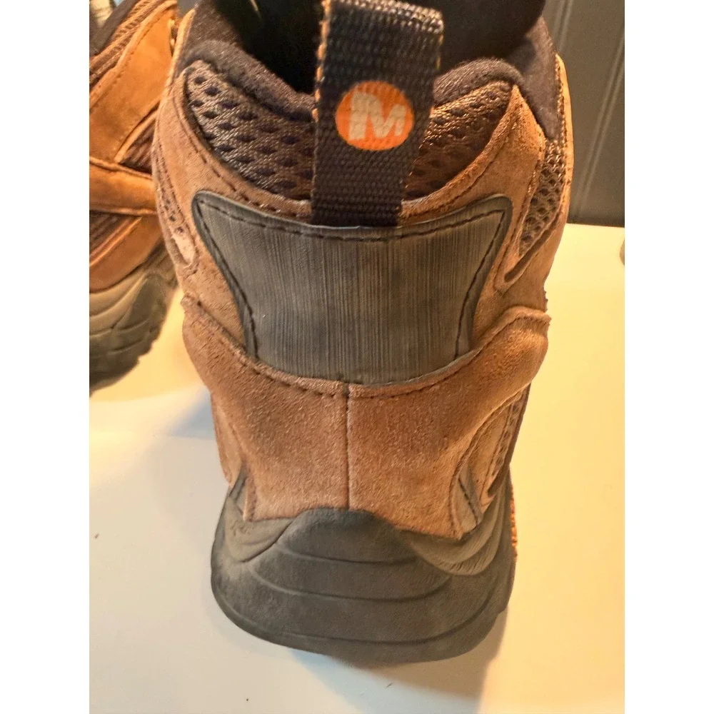 Merrell Moab Mid Hiking Boots Mens 9 Earth Brown Suede Mesh Vibram J06047